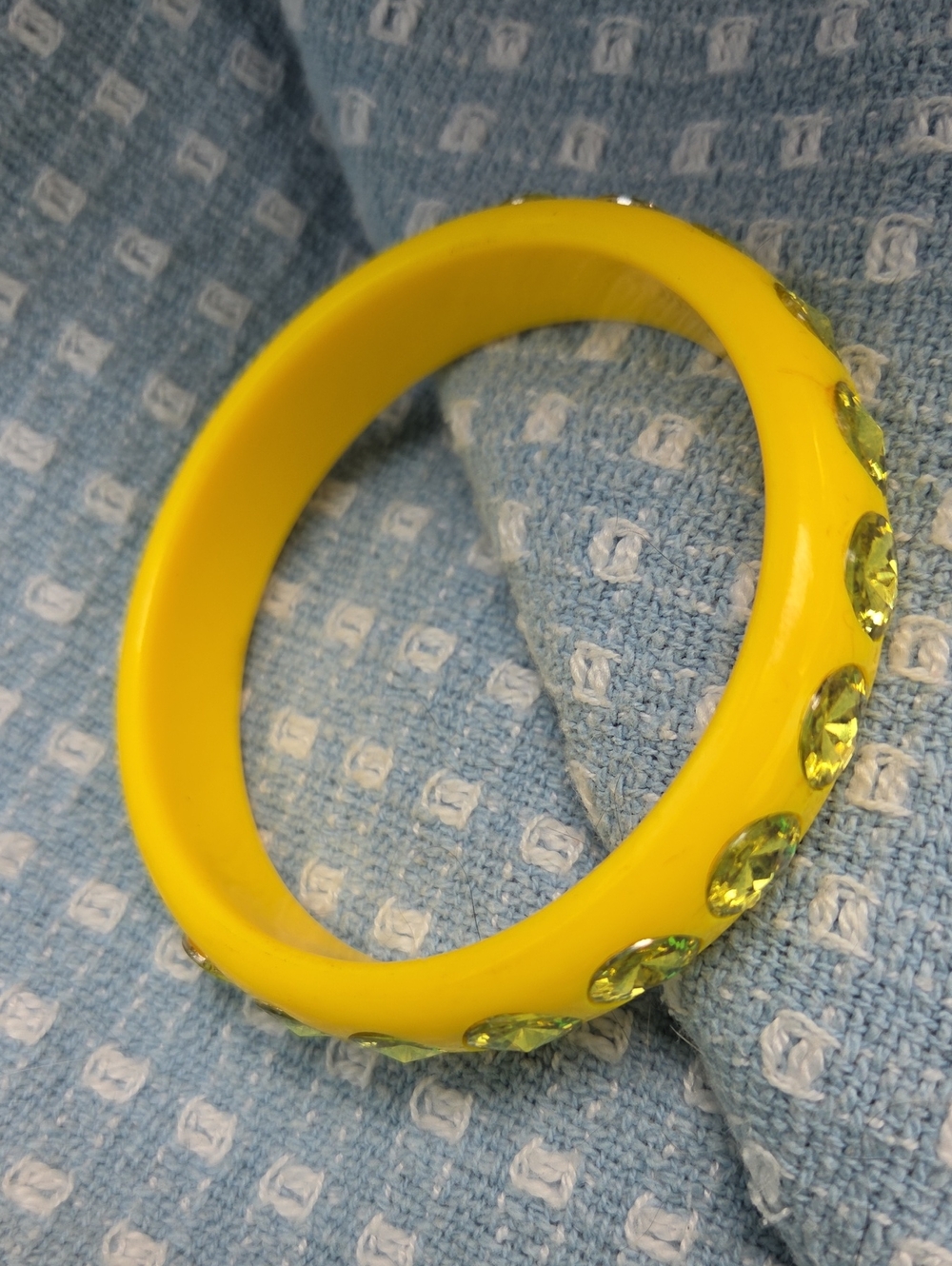 Vintage Yellow Acrylic Rhinestone Bracelet.